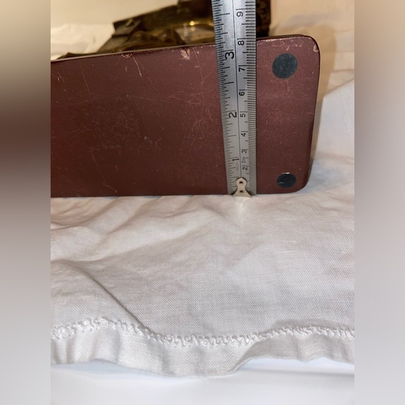 3/75$ Vintage horse Table Top clock western decor stables lantern boots wheel - Picture 3 of 8